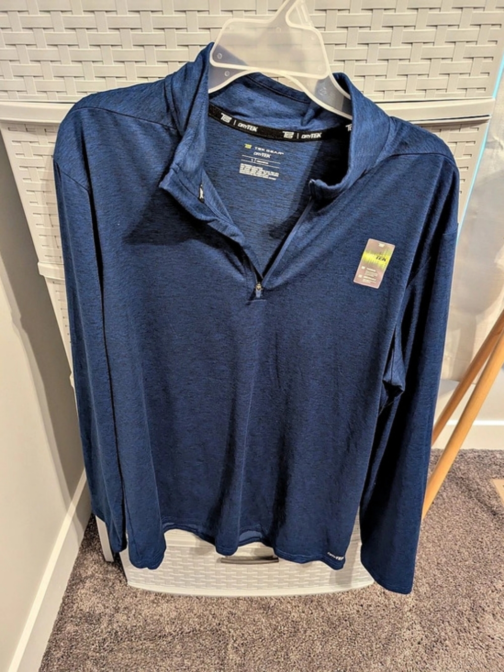 Tek Gear DRYTEK Long Sleeve Quarter-Zip Top Blue Large